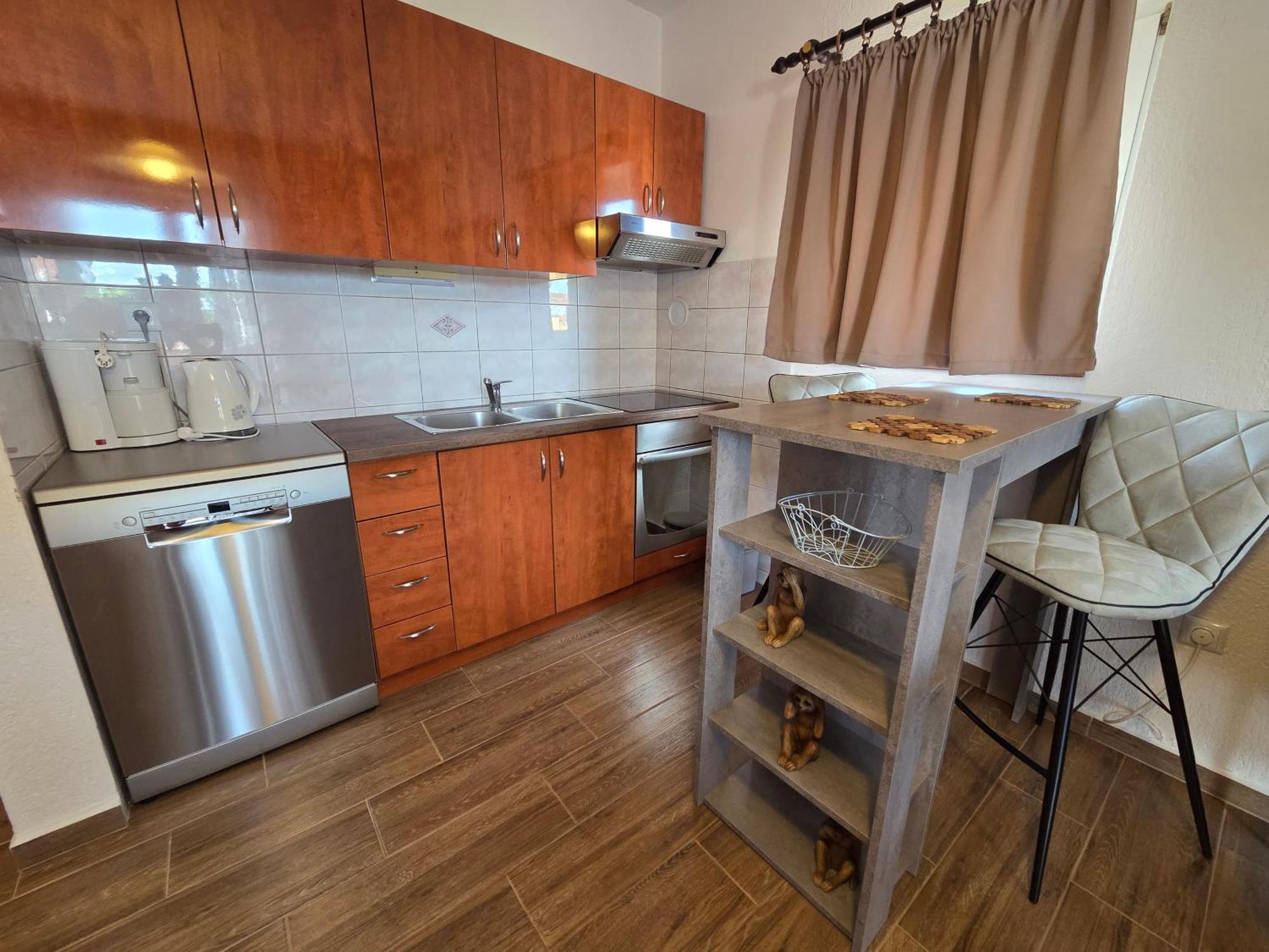 Apartments & Rooms Nensi Башка Экстерьер фото