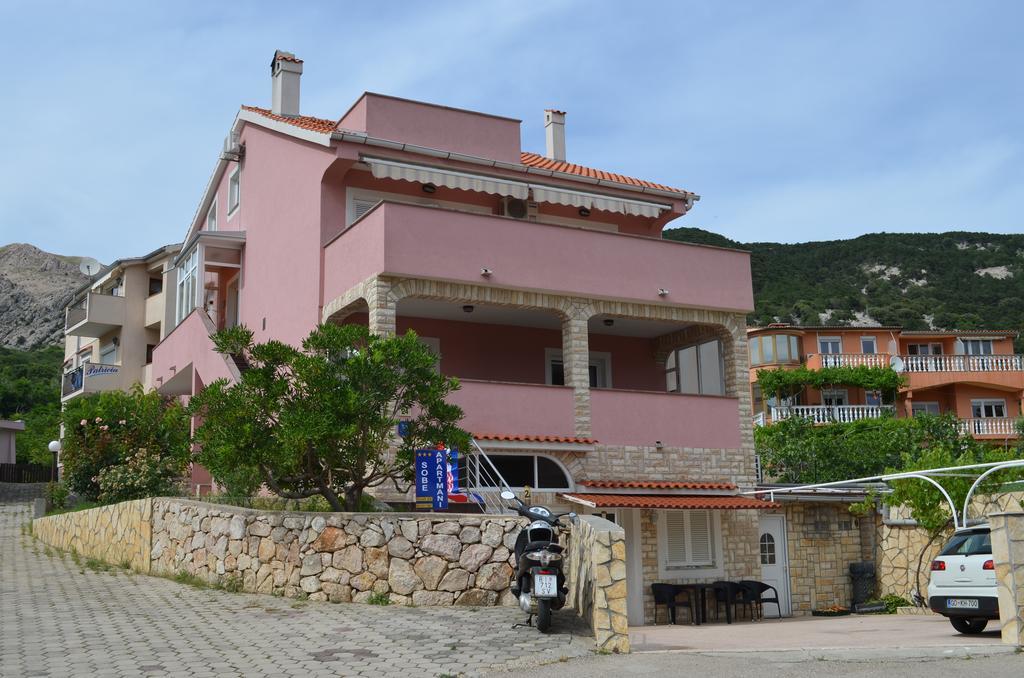 Apartments & Rooms Nensi Башка Экстерьер фото